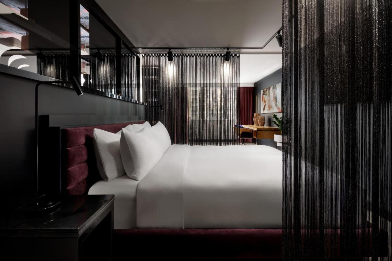 Penthouse King Suite