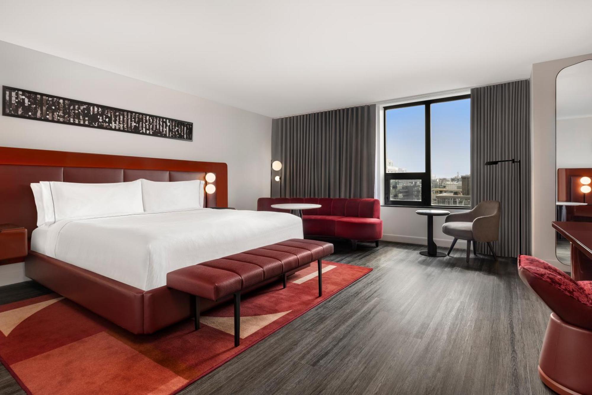 Junior King Suite,1597551106:JPEG