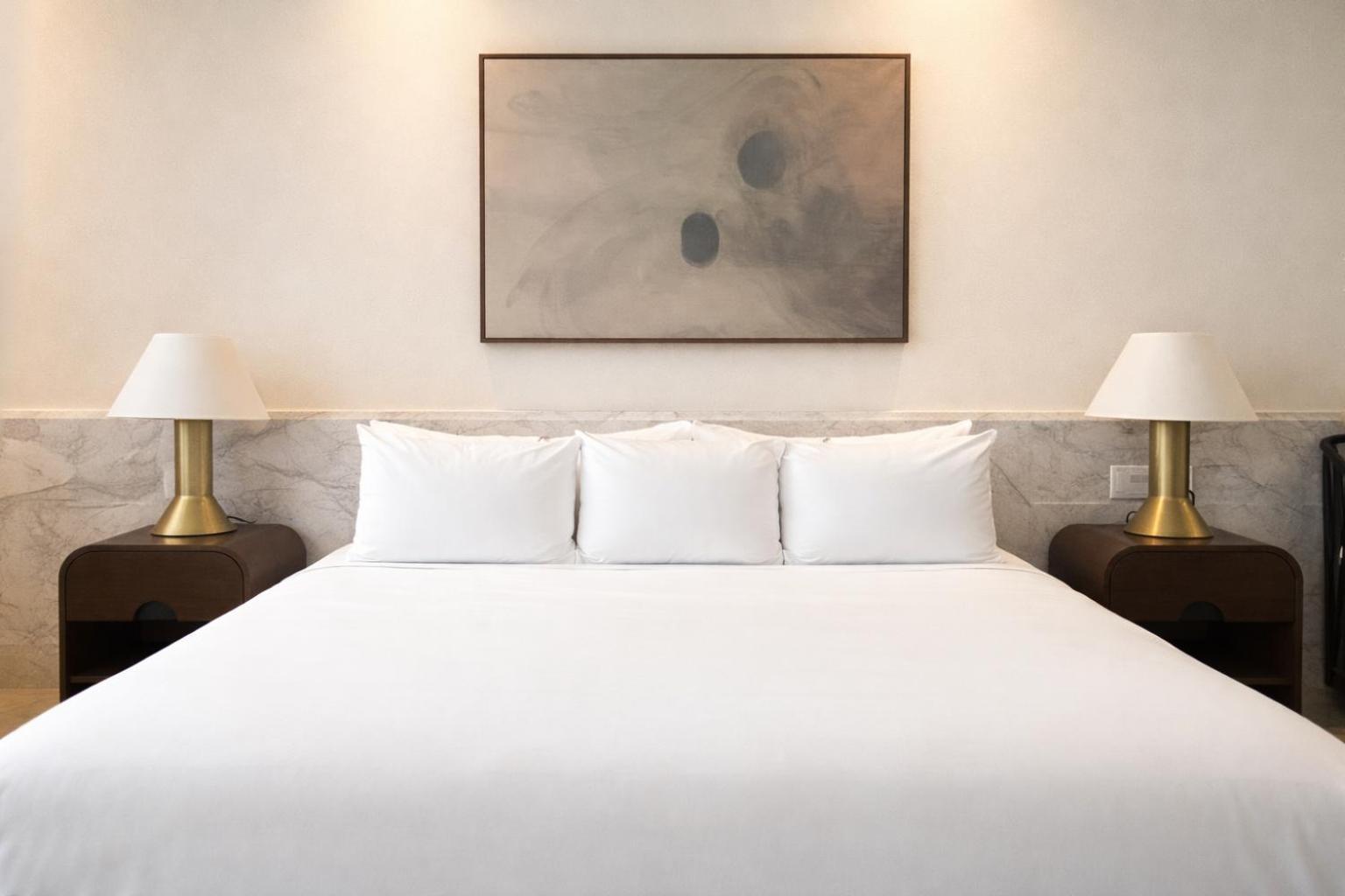 Superior Suite, 1 King Bed