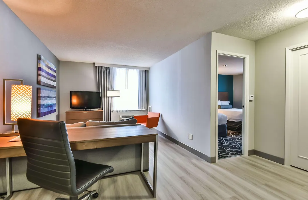 Radisson Suites Hotel Toronto Airport-1