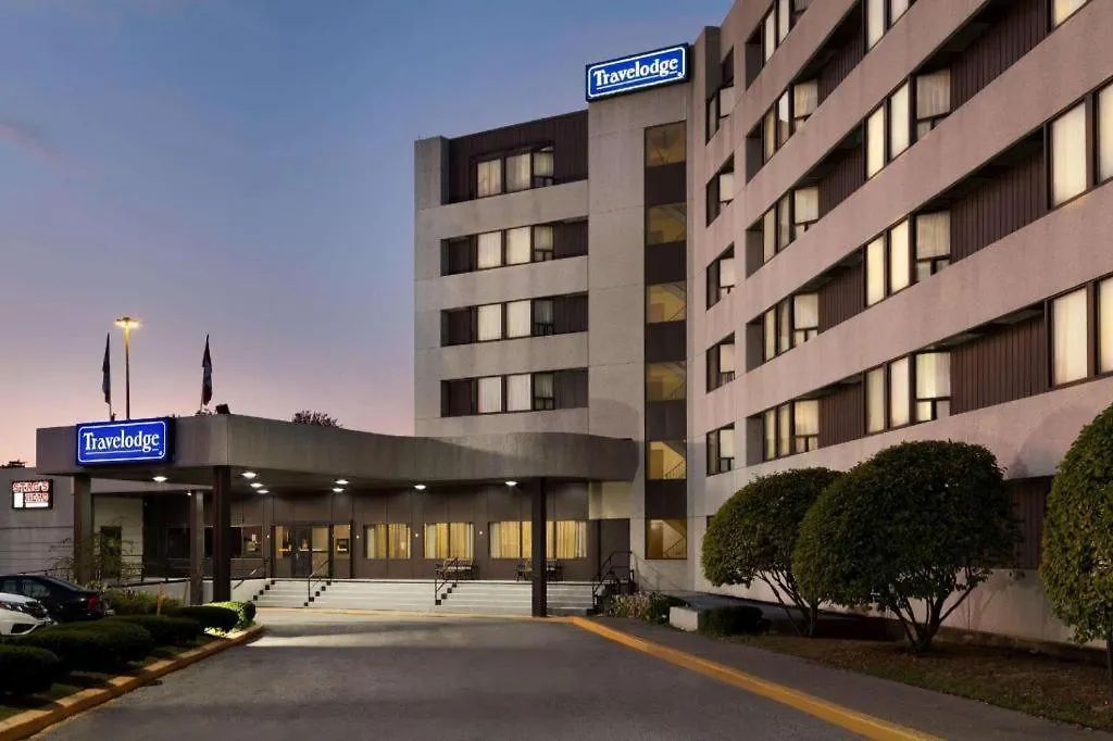 Travelodge By Wyndham Toronto East-1