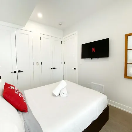 Elegant Downtown Home-3