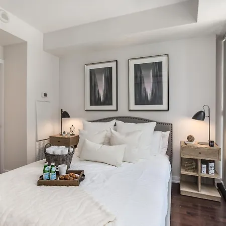Condo Downtown, Cn Tower, Financial District-3