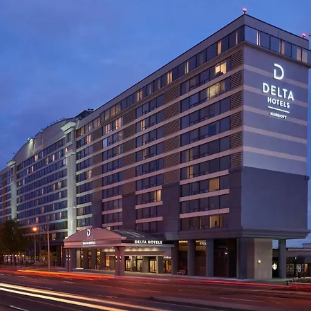 Delta Hotels By Marriott Toronto Airport & Conference Centre-3