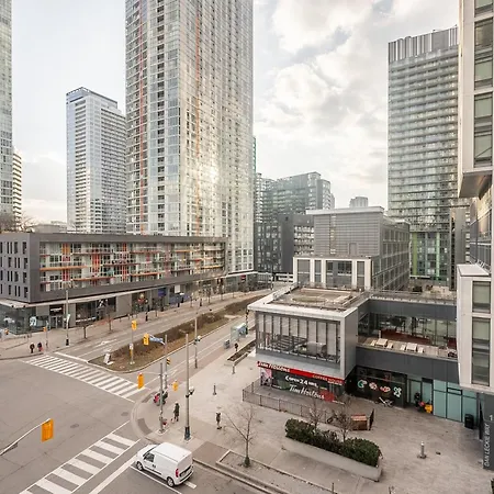 Globalstay Fabulous Toronto Condo-2