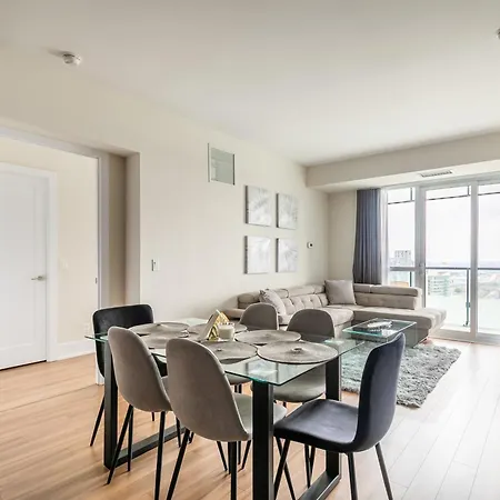 Globalstay Modern Downtown Apartment-3