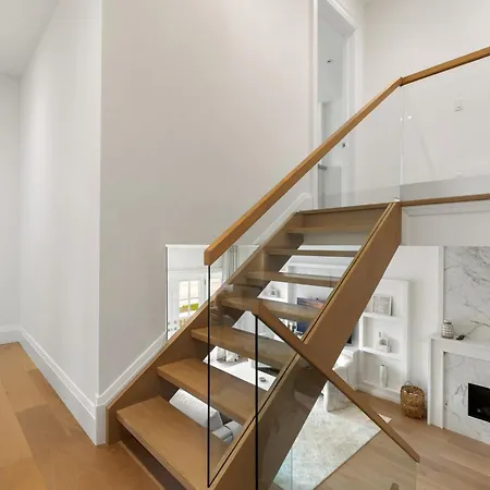 Luxury Home - 5 Min From Airport, 15 To Downtown-2