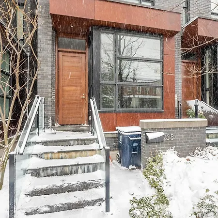 Fancy Downtown House With Hot Tub & Bbq By Globalstay-2