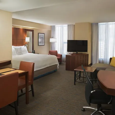 Residence Inn By Marriott Toronto Downtown / Entertainment District-3