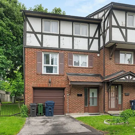 Rooming House In Scarborough By Globalstay-3