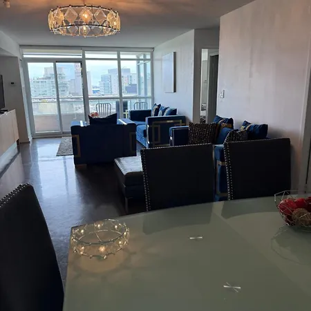 Toronto Downtown Luxurious Stylish 3 Bedroom 3 Bath 2 Balconies Near Rogers Centre Lakeview Condo-2