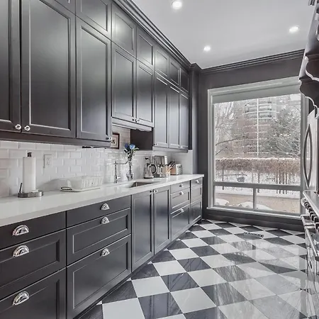 E Residential Luxury Rental-3
